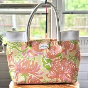 Lilly pulitzer deals handbags